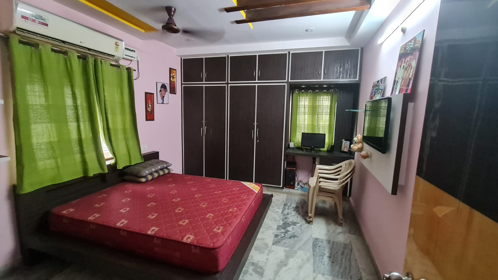 2 BHK  Flat For sale in K